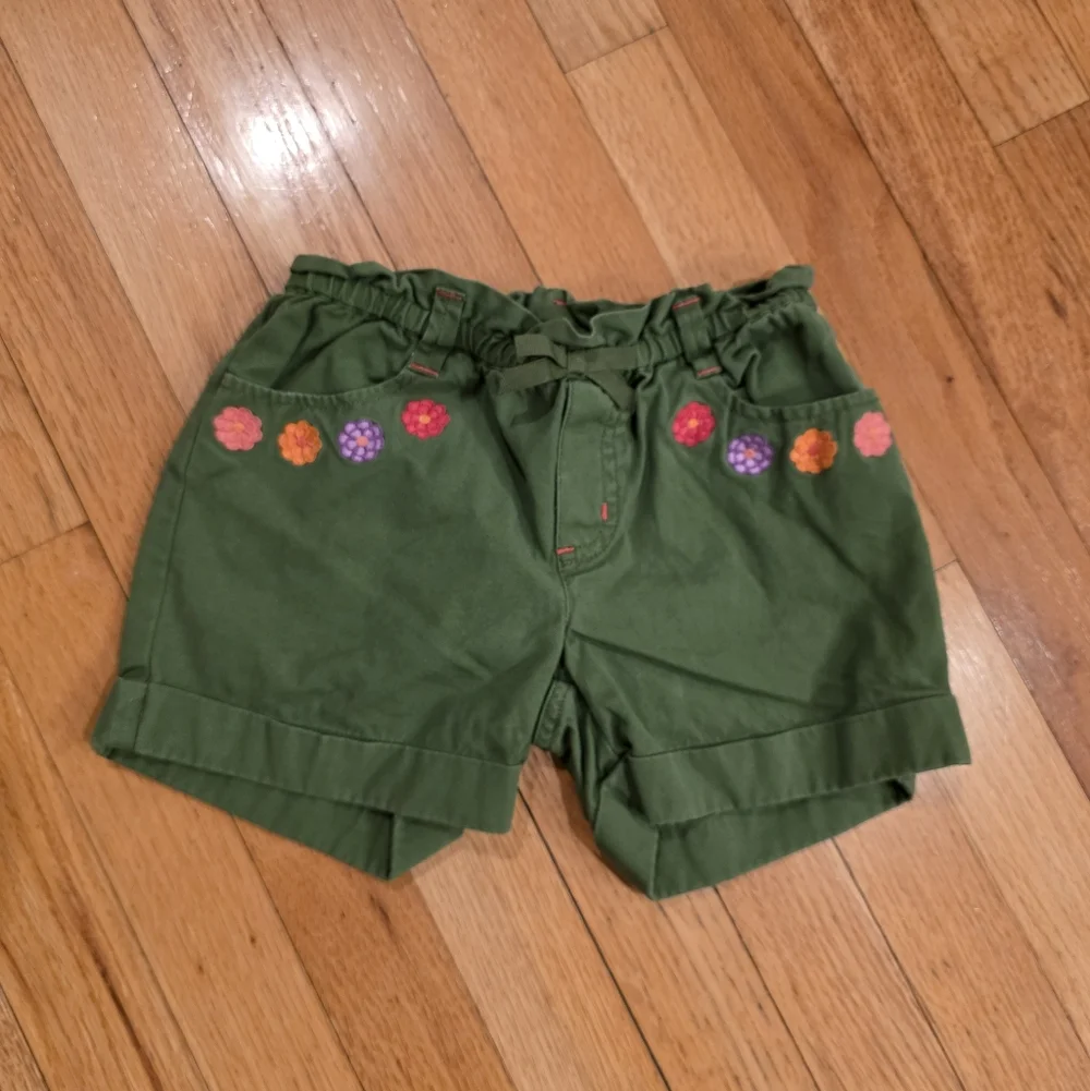 Gymboree Floral Embroidered Shorts